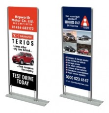 Sidecar Banner Displaysone